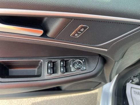 Used 2023 Ford Edge SEL w/ Convenience Package AWD/4WD image 19