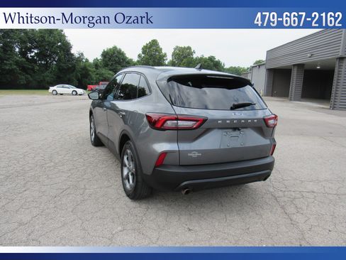 Used 2025 Ford Escape ST-Line FWD image 12