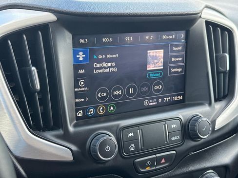 Used 2024 GMC Terrain SLT w/ Infotainment Package II AWD/4WD image 15
