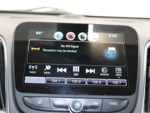 Used 2016 Chevrolet Malibu LT FWD image 39