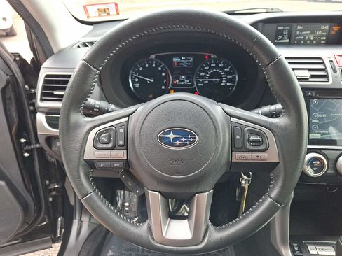 Used 2018 Subaru Forester 2.5i Limited AWD/4WD image 21