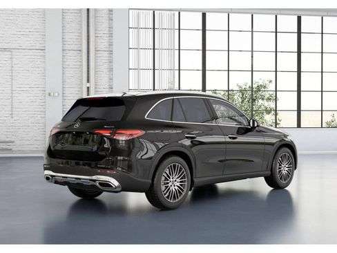 Used 2023 Mercedes-Benz GLC 300 4MATIC image 21