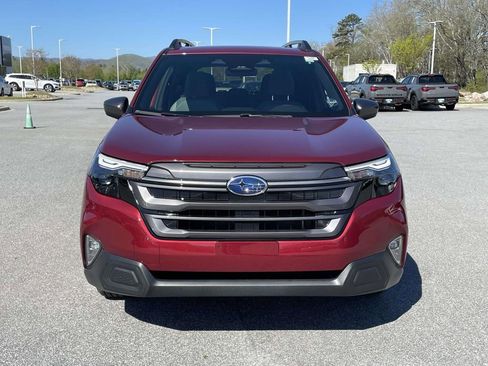 Certified 2026 Subaru Forester Premium w/ Base/Premium Package AWD/4WD image 18