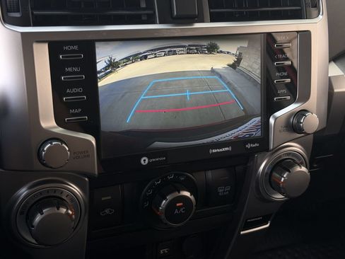 Used 2024 Toyota 4Runner SR5 Premium w/ Moonroof Package AWD/4WD image 18