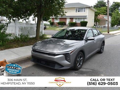 Used 2025 Kia K4 FWD image 3