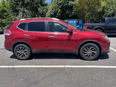 Used 2015 Nissan Rogue SL w/ SL Premium Package FWD image 6