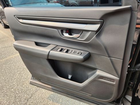Certified 2024 Honda CR-V EX image 24