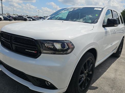 Used 2018 Dodge Durango GT w/ Blacktop Package RWD image 1