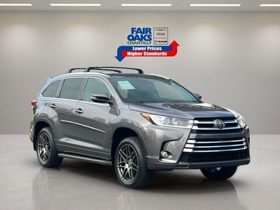Used 2017 Toyota Highlander Limited Platinum