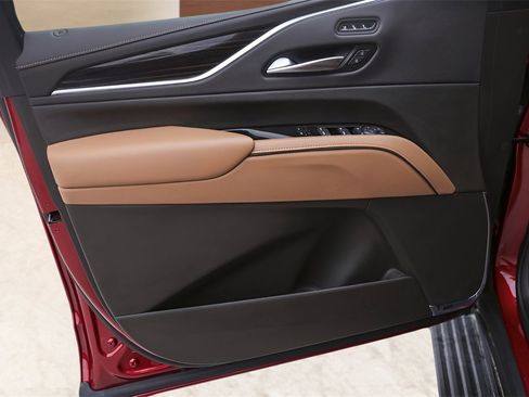 Used 2023 Cadillac Escalade Sport w/ Touring Package image 29