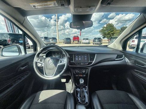 Used 2018 Buick Encore Preferred FWD image 19
