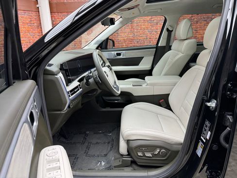 Used 2024 Hyundai Santa Fe Calligraphy AWD/4WD image 23