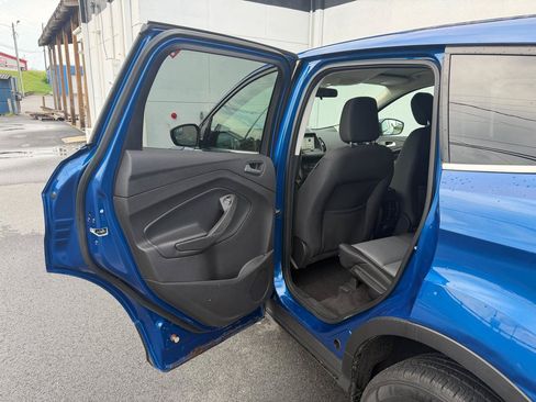 Used 2019 Ford Escape SE AWD/4WD image 12