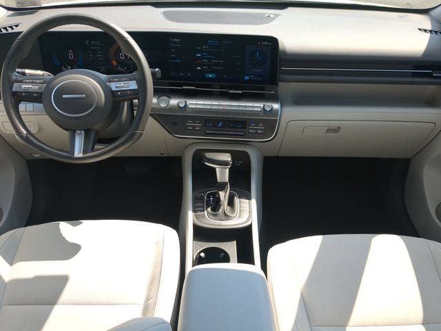 Used 2026 Hyundai Kona SEL Sport FWD image 14