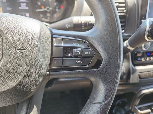 Used 2023 RAM ProMaster 2500 FWD image 18