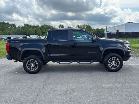 Used 2022 Chevrolet Colorado ZR2 AWD/4WD image 8