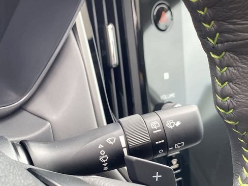 Used 2025 Subaru Outback Onyx Edition image 24