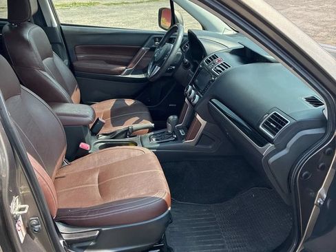 Used 2017 Subaru Forester 2.5i Touring AWD/4WD image 22