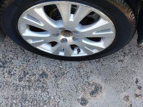 Used 2011 Toyota Avalon FWD image 9