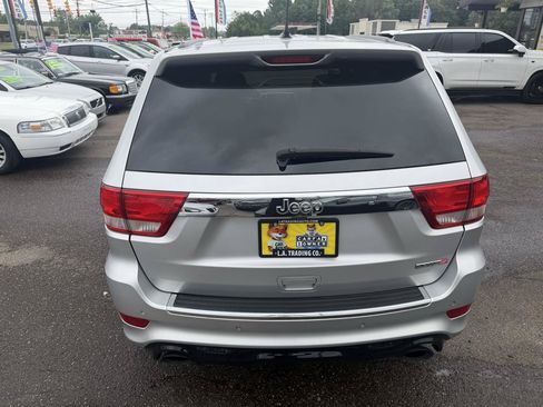 Used 2012 Jeep Grand Cherokee SRT8 w/ Luxury Group II AWD/4WD image 5