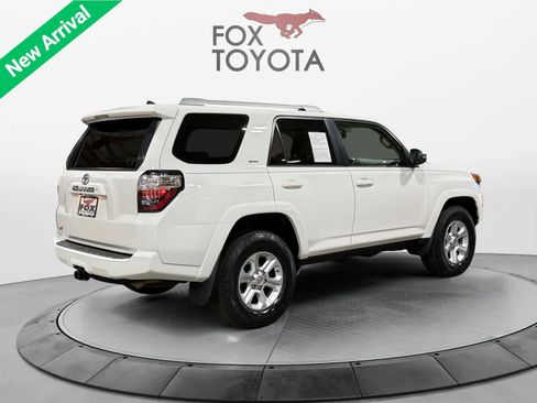 Used 2018 Toyota 4Runner SR5 Premium AWD/4WD image 6
