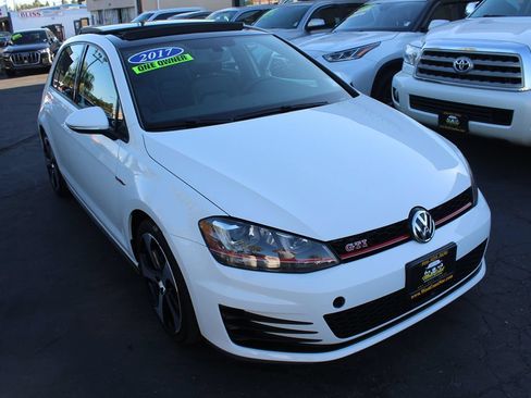 Used 2017 Volkswagen GTI Sport FWD image 8