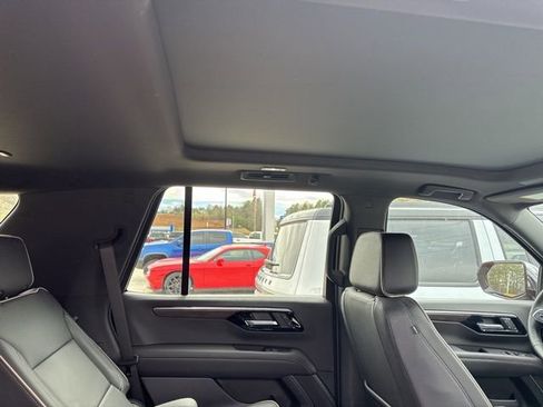 Used 2025 Chevrolet Tahoe Premier w/ Sun And Tow Package image 30