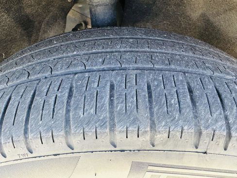 Used 2024 Chrysler Pacifica Pinnacle w/ Trailer Tow Group AWD/4WD image 53