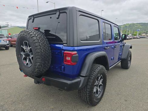 Used 2018 Jeep Wrangler Unlimited Rubicon AWD/4WD image 5