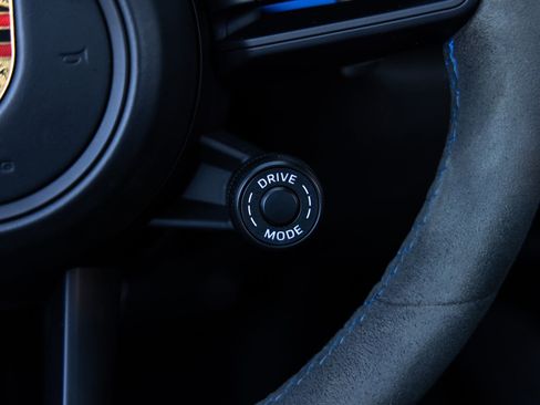 Certified 2022 Porsche 911 GT3 RWD image 15