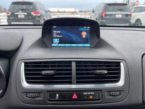 Used 2016 Buick Encore Base AWD 4dr Crossover image 19