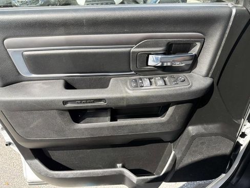 Used 2022 RAM 1500 Classic Warlock image 8