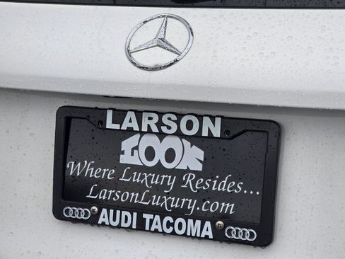 Used 2020 Mercedes-Benz GLC 300 GLC 300 image 32