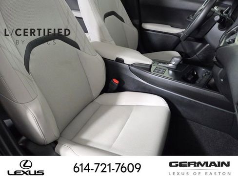 Used 2025 Lexus UX 300h 300h Premium image 28