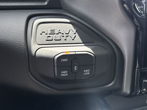 New 2026 RAM 3500 Laramie AWD/4WD image 18