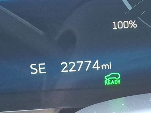 Used 2024 Cadillac Lyriq Luxury image 25