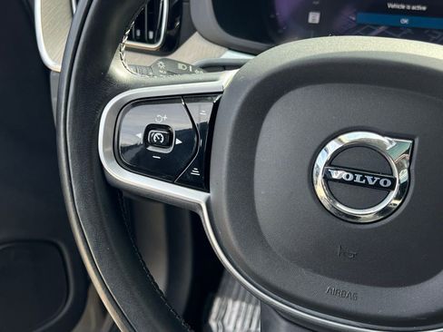 Used 2022 Volvo XC60 T8 Inscription w/ Advanced Package image 37