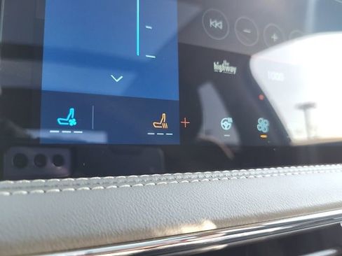 New 2025 Lincoln Corsair Grand Touring w/ Equipment Group 301A image 19