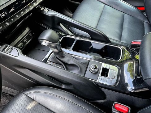 Used 2023 Kia Telluride S FWD image 18