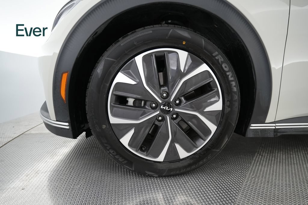 Used 2024 Kia EV6 Light AWD/4WD image 20