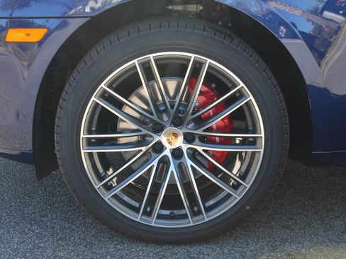 New 2026 Porsche Macan S image 15