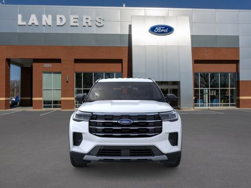 New 2026 Ford Explorer Active RWD image 6