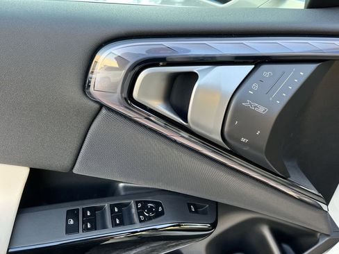 New 2026 BMW X3 xDrive30 w/ Convenience Package image 12