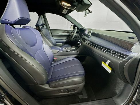 Certified 2026 INFINITI QX60 Sport w/ Dark Cargo Package image 38