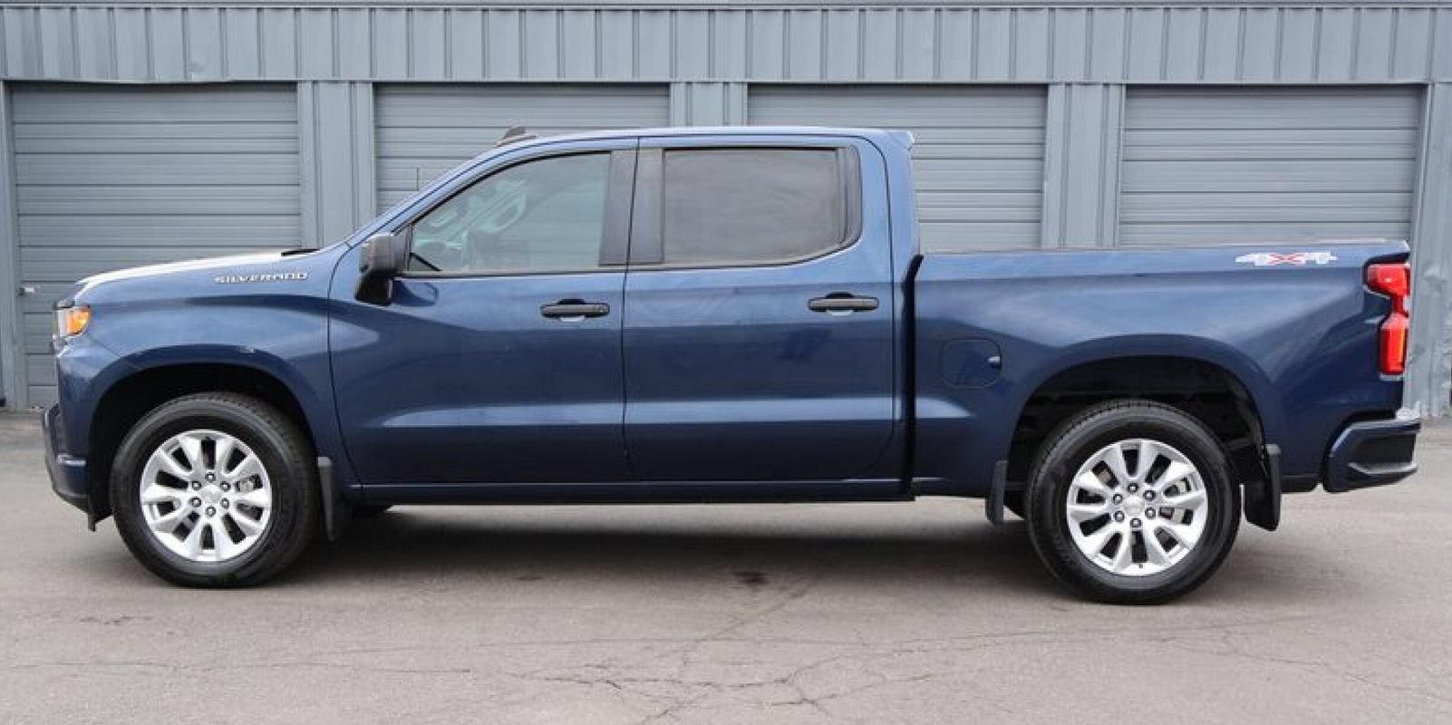 Used 2021 Chevrolet Silverado 1500 Custom AWD/4WD image 2