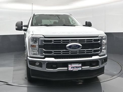 Used 2025 Ford F250 XLT AWD/4WD image 32