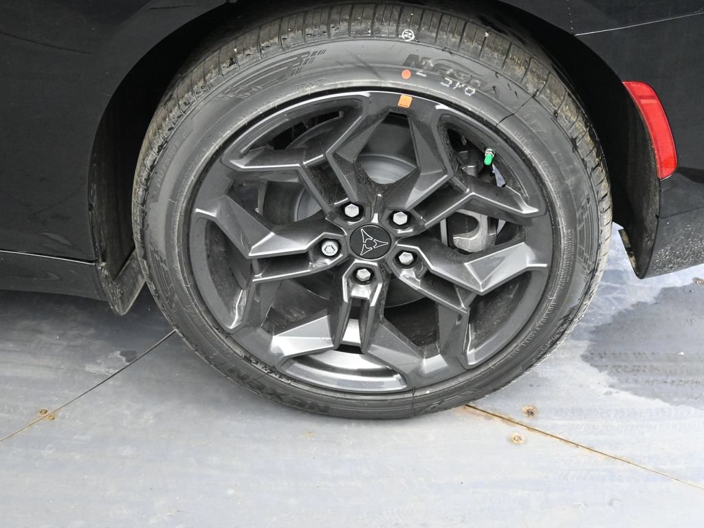 New 2026 Dodge Charger R/T AWD/4WD image 9