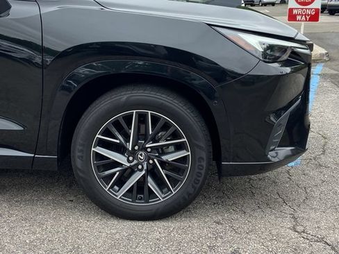 Used 2024 Lexus TX 350 AWD w/ Captains Chair Package image 9