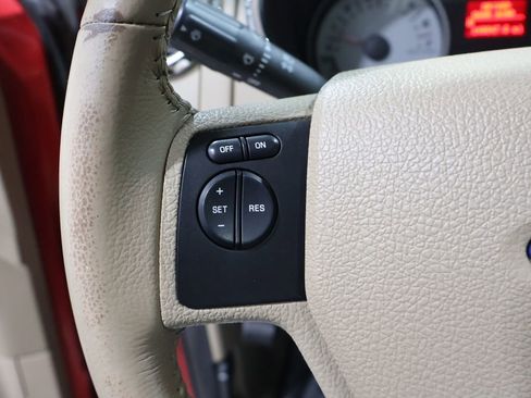 Used 2008 Ford Explorer Sport Trac Limited image 31