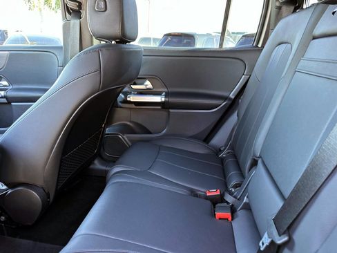 Certified 2022 Mercedes-Benz GLB 250 image 14